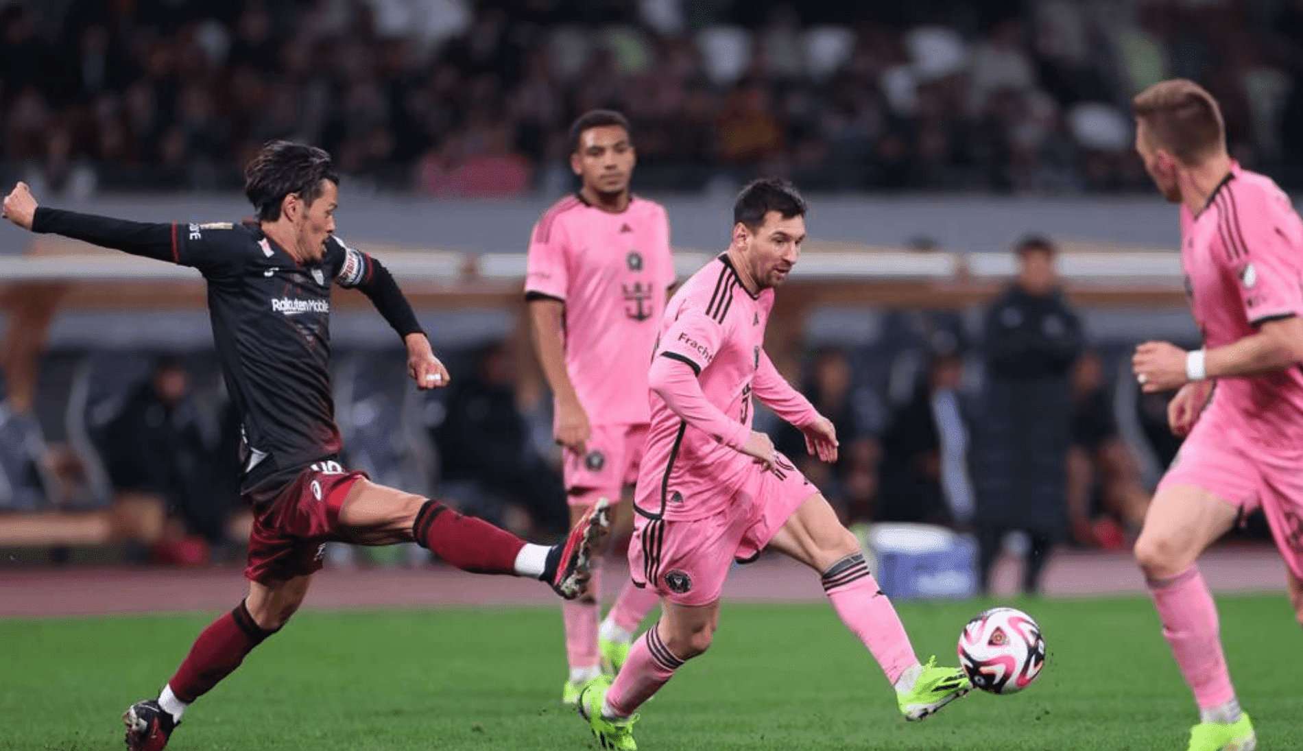 Messi plays in Tokyo, but Inter Miami loses to Vissel Kobe 4-3